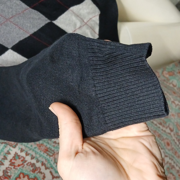 Merona Checkered Cotton V-Neck Sweater, Size M - Picture 8 of 12